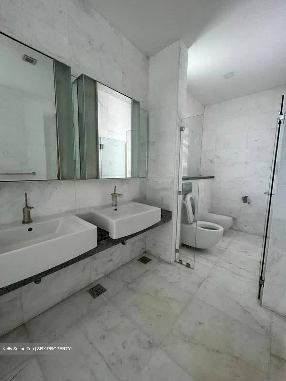 The Oceanfront @ Sentosa Cove (D4), Condominium #566766411